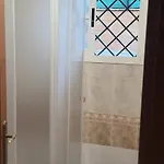 Uc *