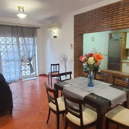 Uc Gæstehus Málaga