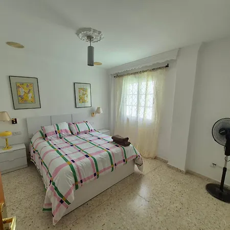 Uc Gæstehus Málaga
